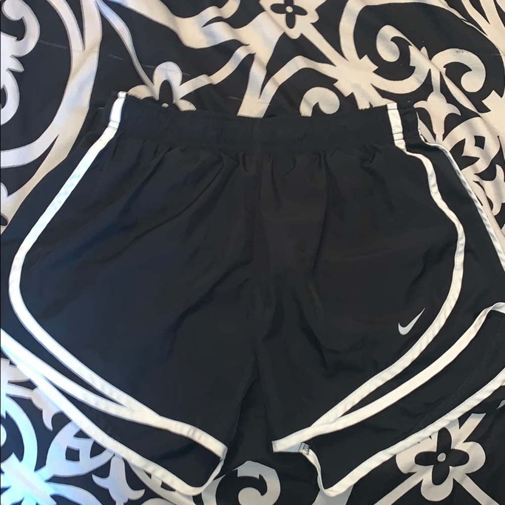 Black Nike Women's Dry Tempo Shorts